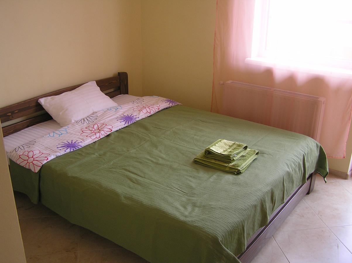 Orange Guest Rooms Odessa Esterno foto